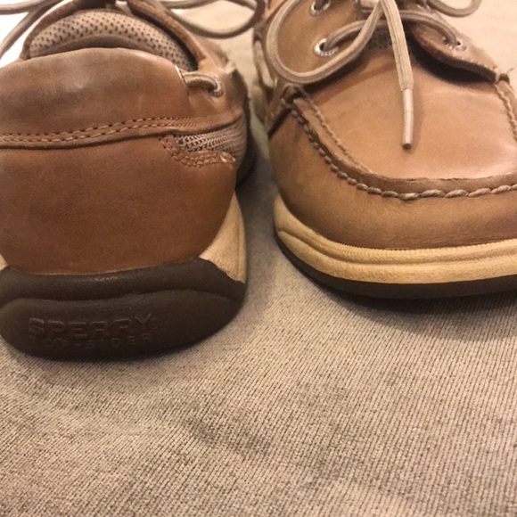 Sorry Topsiders - Picture 7 of 9